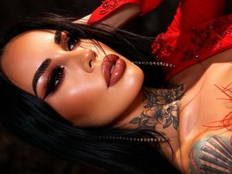 HottyNicole