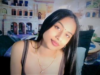 Indian_BootyLicious1