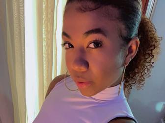 SarahVelvetx