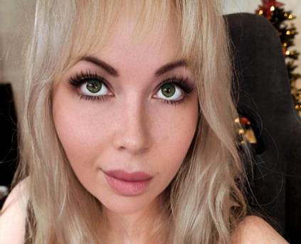 Girl Alone - WhitneyLynn