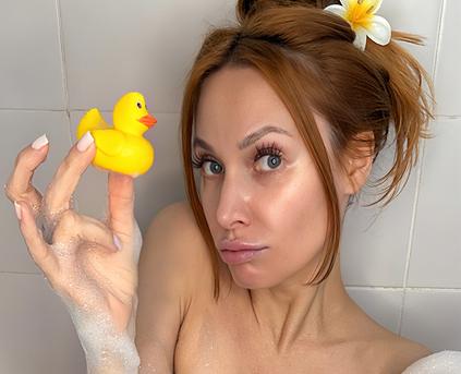 Girl Alone - LoveCall