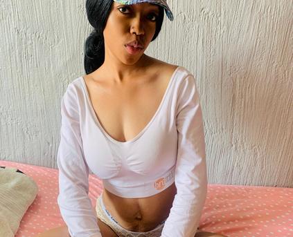 Shy Girl Alone - ZeeDoll