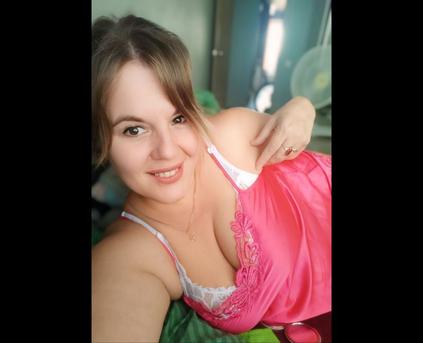 Shy Girl Alone - LINE4LOVER