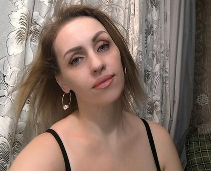 Friends & Romance - SweetRaqelLove