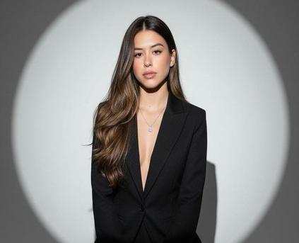 Girl Alone - SashaCollins