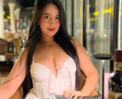 Girl Alone - EmilyLove_