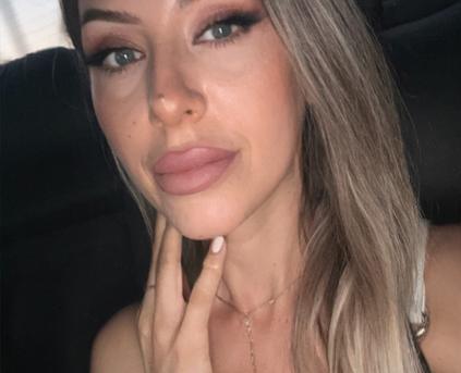 Shy Girl Alone - Lusciousss