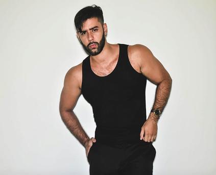 Guy Alone (Gay) - CoryDuncan