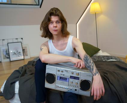 Guy Alone (Gay) - MattKolt