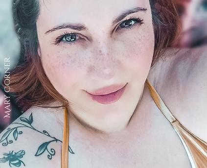 Girl Alone - MaryCornerVIP