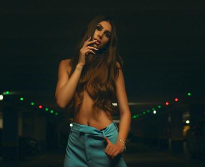 Girl Alone - Anne_Belle