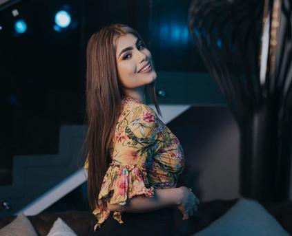 Girl Alone - mariaajulissa