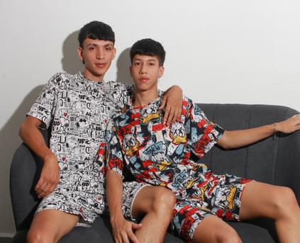 Guy on Guy - Juan_And_Steven