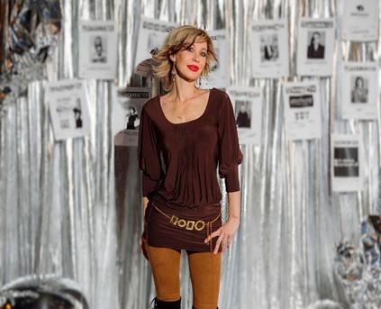 Girl Alone - ZoyaVixen