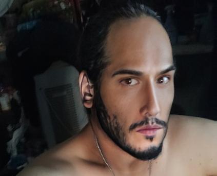 Guy Alone (Gay) - Briefsguy4ever