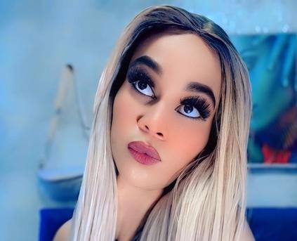 Trans - KateHadid509