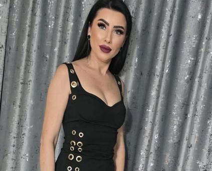 Girl Alone - Kristal_Sparkle