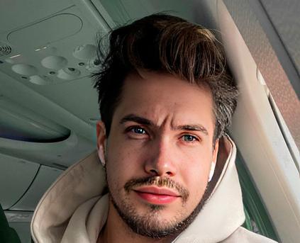 Guy Alone (Gay) - OscarGalaxy