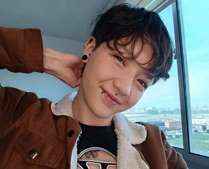 Girl Alone - LissyLuxe334