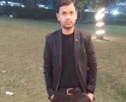 Guy Alone (Straight) - Love77890