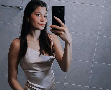 Shy Girl Alone - alexajhonnson606