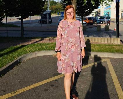 Shy Girl Alone - kajrisXdream