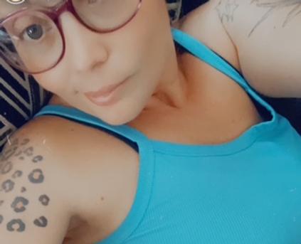 Shy Girl Alone - Blownout_Barbie